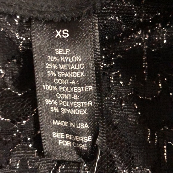 Buckle BKE boutique black lace long sleeve top - Picture 9 of 10